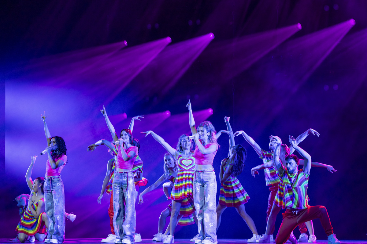 K3 Zeesterren @ Trixxo Arena, picture 4, photographed by dirk janssens - FrontView Magazine