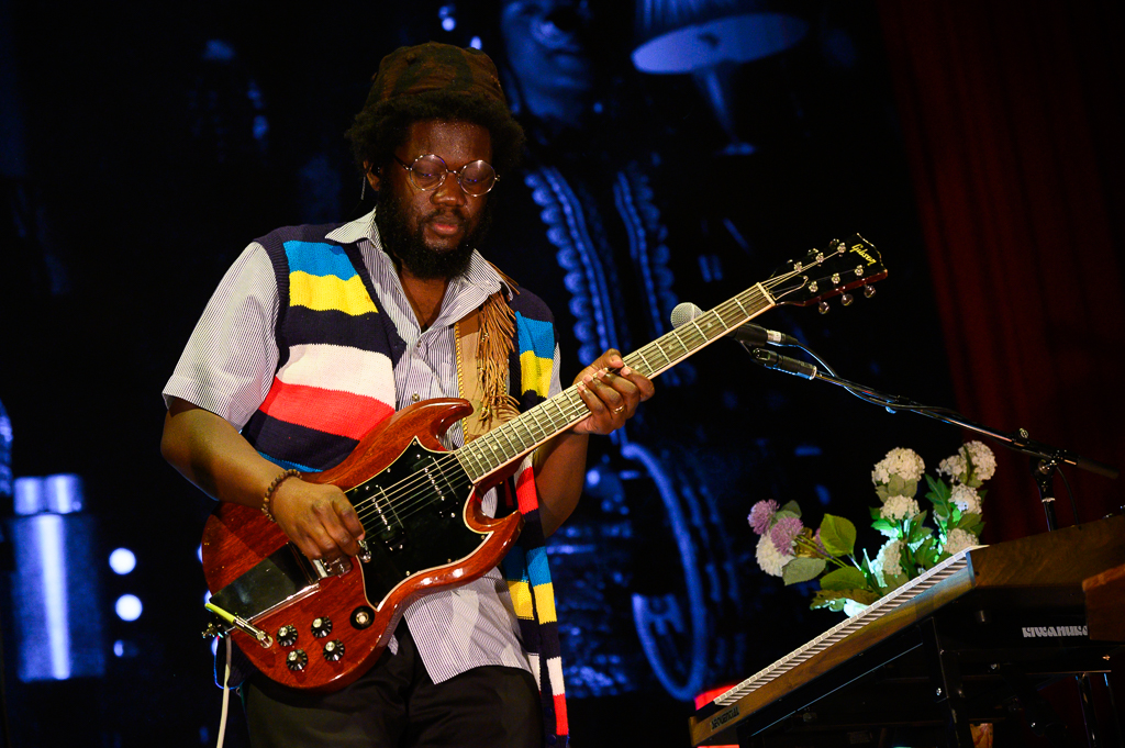 Michael Kiwanuka @ Vorst Nationaal, picture 13, photographed by Gert Daemen - FrontView Magazine
