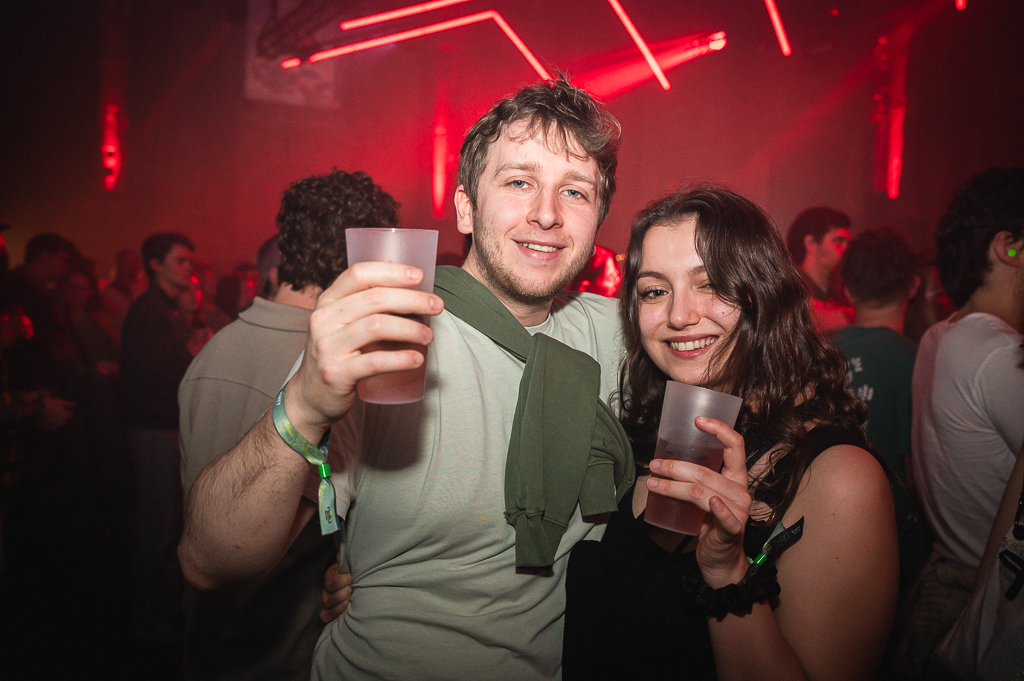 Nalu Netsky Party @ zaal Athena, picture 5, photographed by Gert Daemen - FrontView Magazine