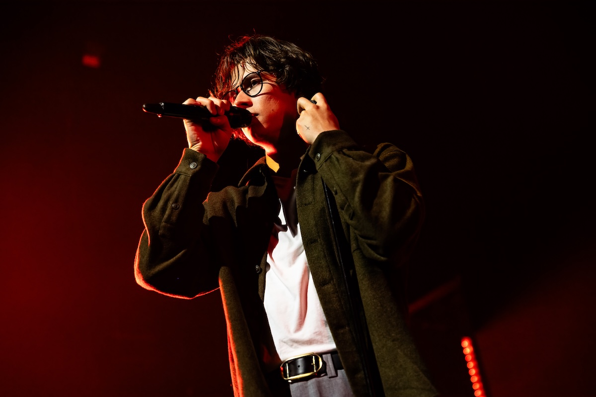 David Kushner @ Ancienne Belgique, picture 11, photographed by Dorien Goetschalckx - FrontView Magazine