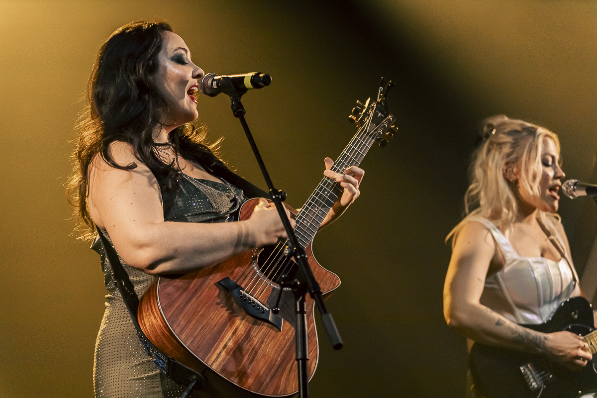 Casey McQuillen @ Ancienne Belgique, foto 1, foto's door Peter Smet - FrontView Magazine