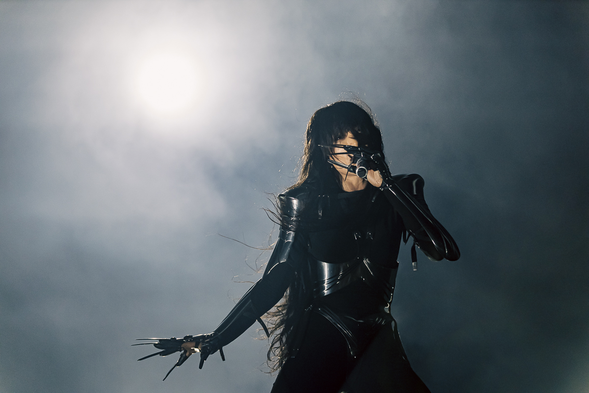 Loreen @ Ancienne Belgique, picture 5, photographed by Peter Smet - FrontView Magazine