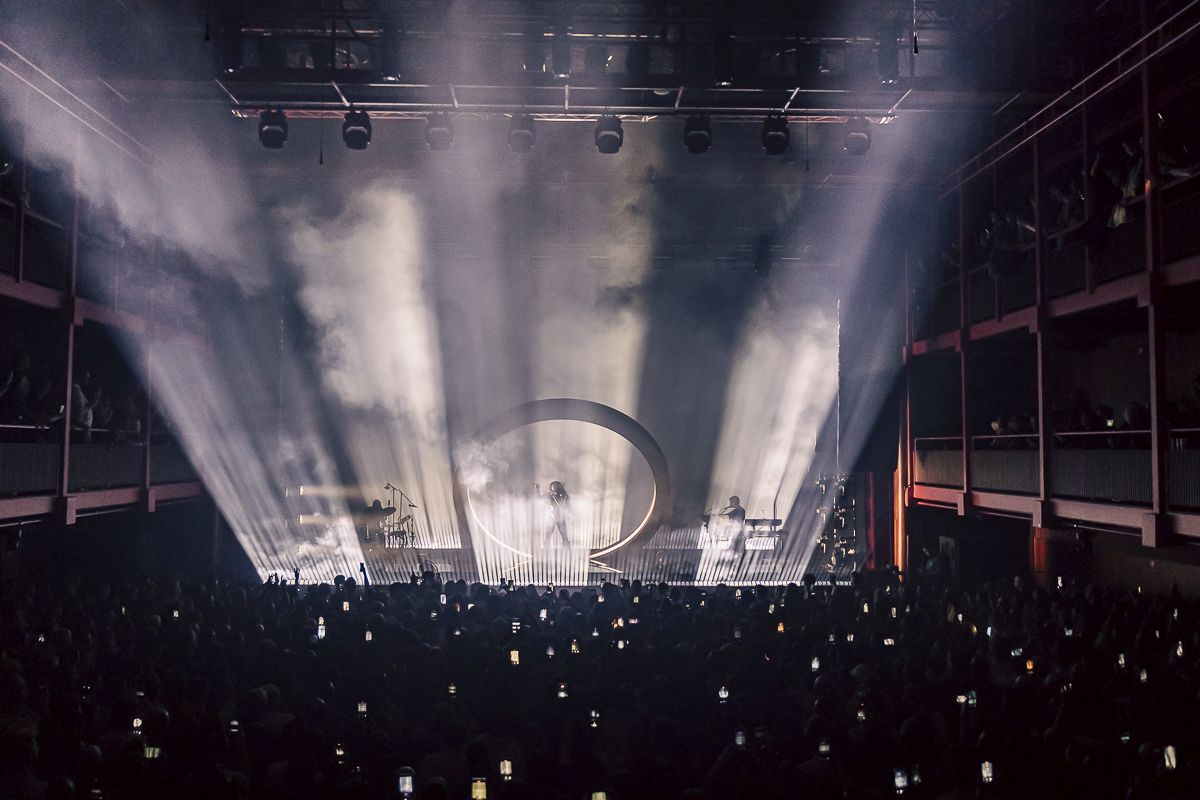 Loreen @ Ancienne Belgique, picture 21, photographed by Peter Smet - FrontView Magazine