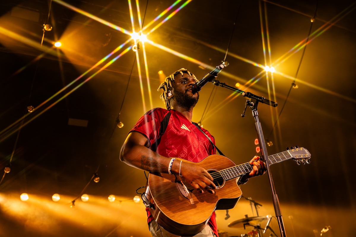 Myles Smith @ Trix, picture 2, photographed by Dorien Goetschalckx - FrontView Magazine