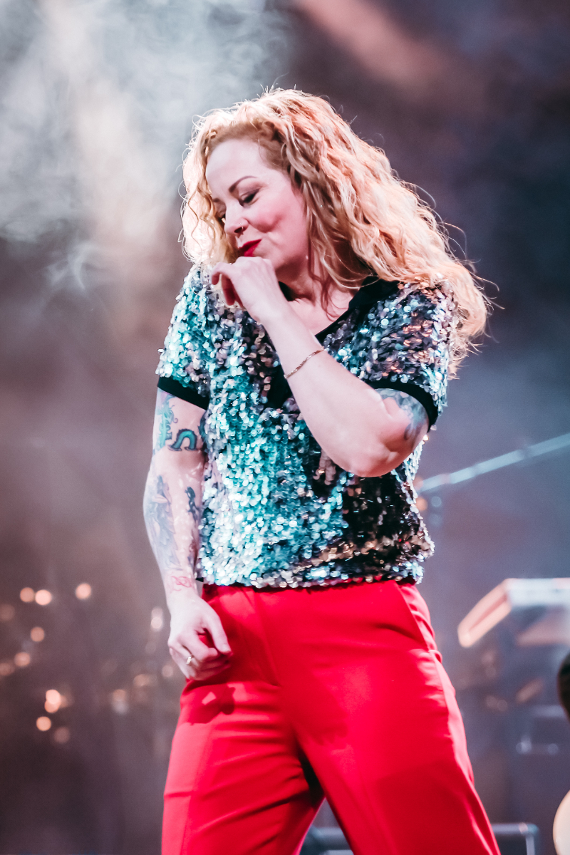 Anneke van Giersbergen en band Anneke van Giersbergen @ Marillion Weekend, foto 3, foto's door Kitty van de Waart - FrontView Magazine