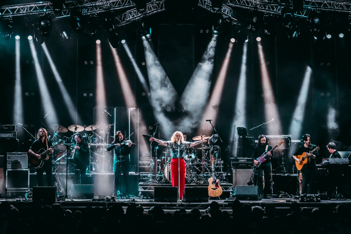 Anneke van Giersbergen en band Anneke van Giersbergen @ Marillion Weekend, foto 7, foto's door Kitty van de Waart - FrontView Magazine