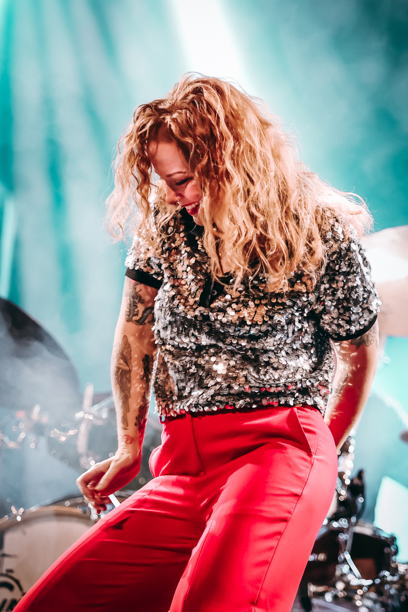 Anneke van Giersbergen en band Anneke van Giersbergen @ Marillion Weekend, foto 9, foto's door Kitty van de Waart - FrontView Magazine