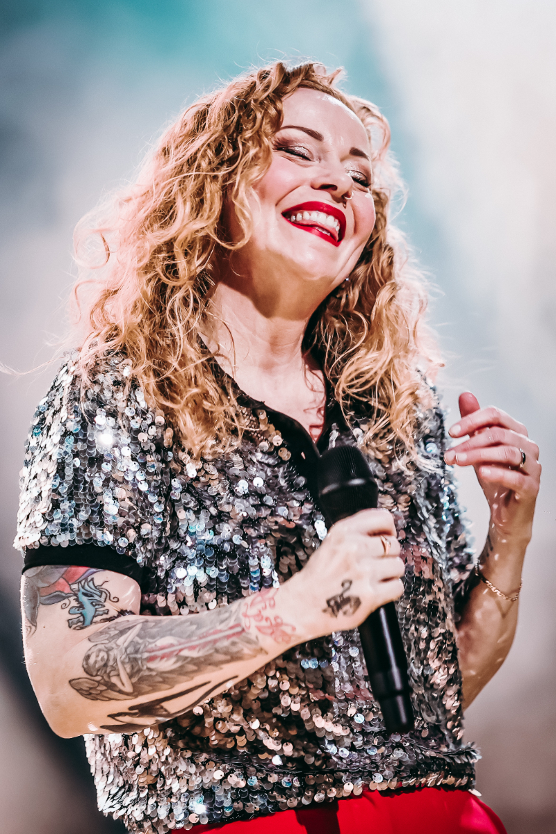 Anneke van Giersbergen en band Anneke van Giersbergen @ Marillion Weekend, foto 14, foto's door Kitty van de Waart - FrontView Magazine
