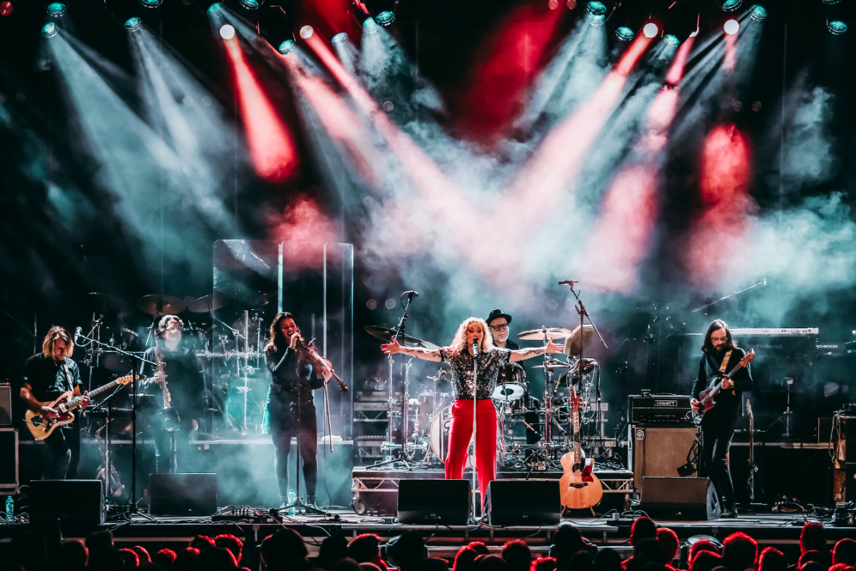 Anneke van Giersbergen en band Anneke van Giersbergen @ Marillion Weekend, foto 25, foto's door Kitty van de Waart - FrontView Magazine