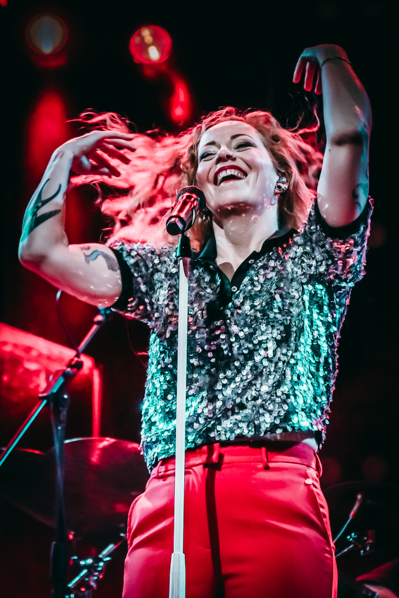 Anneke van Giersbergen en band Anneke van Giersbergen @ Marillion Weekend, foto 40, foto's door Kitty van de Waart - FrontView Magazine