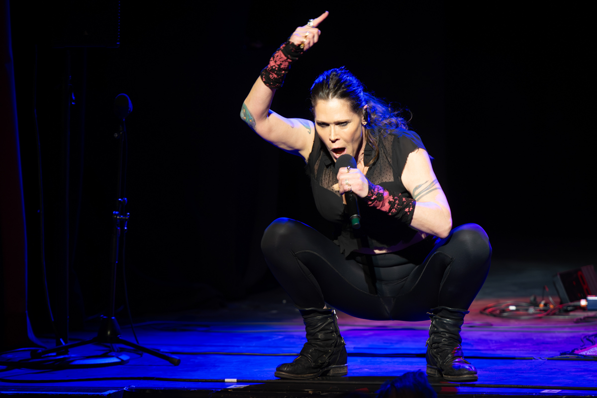 Beth Hart @ capitole Gent, foto 11, foto's door Jurgen Van De Maele - FrontView Magazine