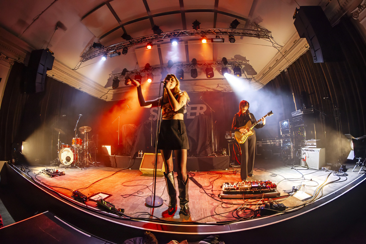 Jen @ De Casino, picture 9, photographed by Edwin Houdevelt - FrontView Magazine
