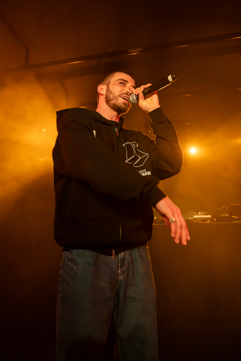 Absolom @ Trix, picture 13, photographed by Bart Janssens - FrontView Magazine