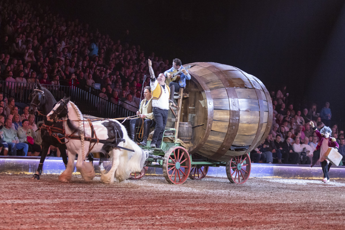 Cavalluna Grand Moments @ sportpaleis, picture 24, photographed by dirk janssens - FrontView Magazine