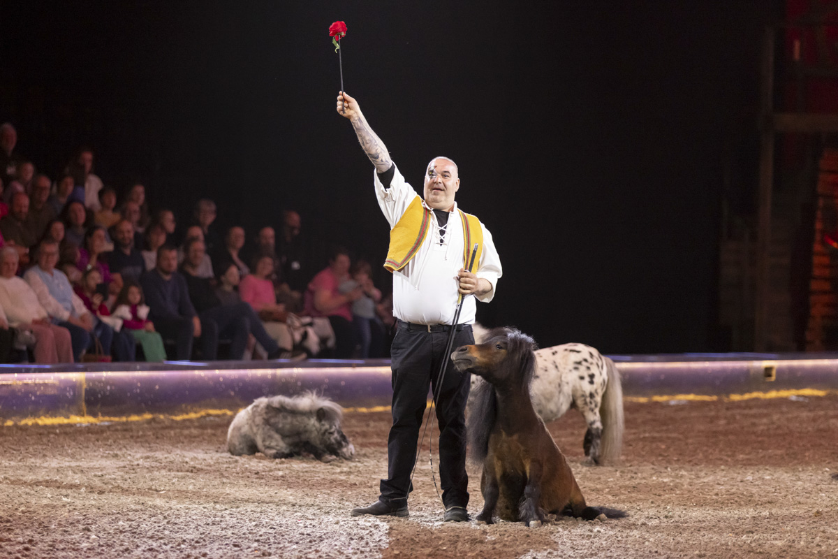Cavalluna Grand Moments @ sportpaleis, picture 28, photographed by dirk janssens - FrontView Magazine