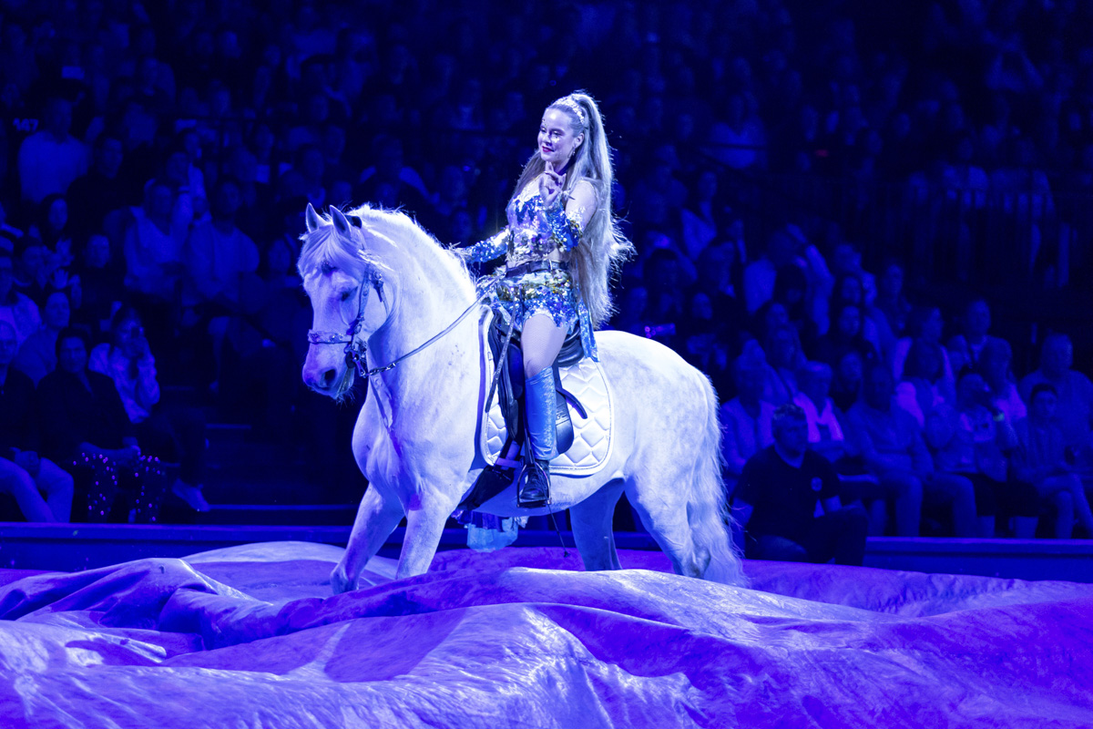 Cavalluna Grand Moments @ sportpaleis, picture 51, photographed by dirk janssens - FrontView Magazine