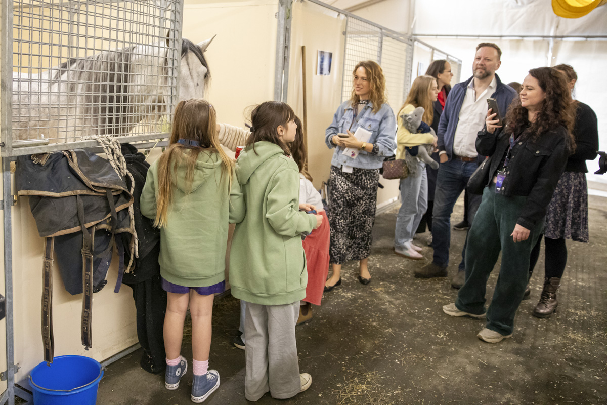 Cavalluna Stables tour @ sportpaleis, picture 4, photographed by dirk janssens - FrontView Magazine