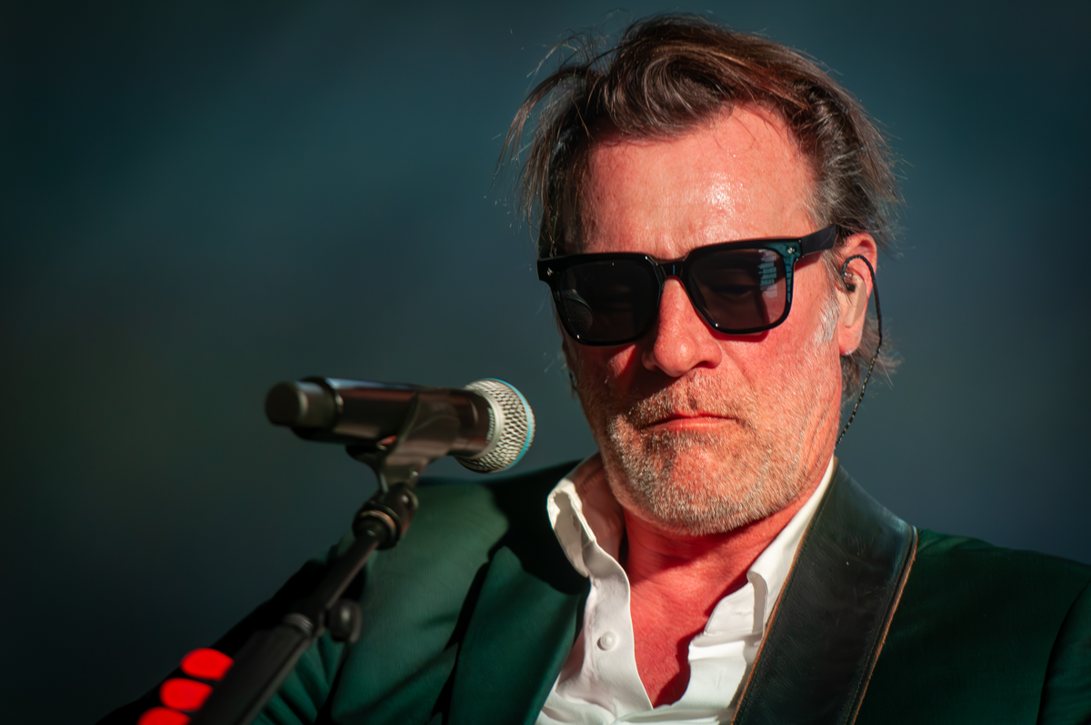 Daan @ vooruit, picture 3, photographed by Jurgen Van De Maele - FrontView Magazine