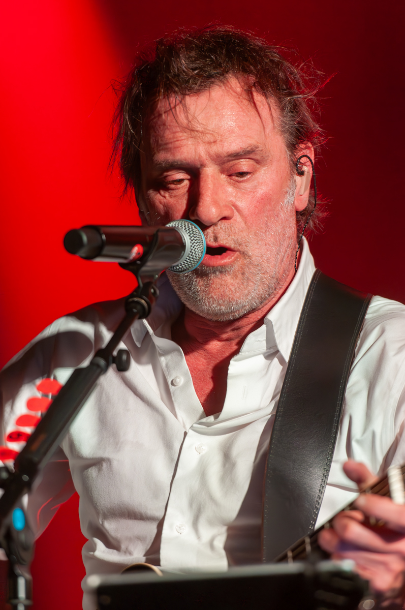 Daan @ vooruit, picture 7, photographed by Jurgen Van De Maele - FrontView Magazine