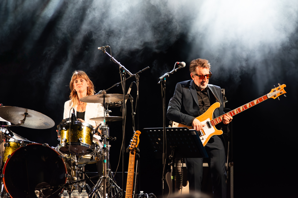Daan @ vooruit, picture 14, photographed by Jurgen Van De Maele - FrontView Magazine