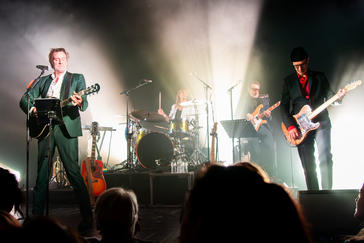 Daan @ vooruit, picture 19, photographed by Jurgen Van De Maele - FrontView Magazine