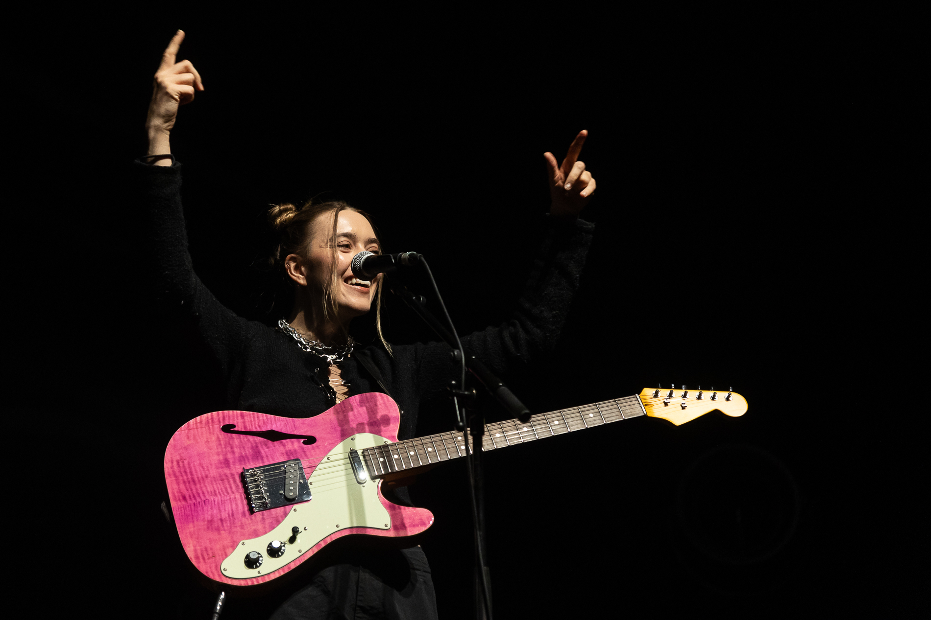 Florence Arman @ Het Depot, picture 2, photographed by Jürgen Bruynooghe - FrontView Magazine
