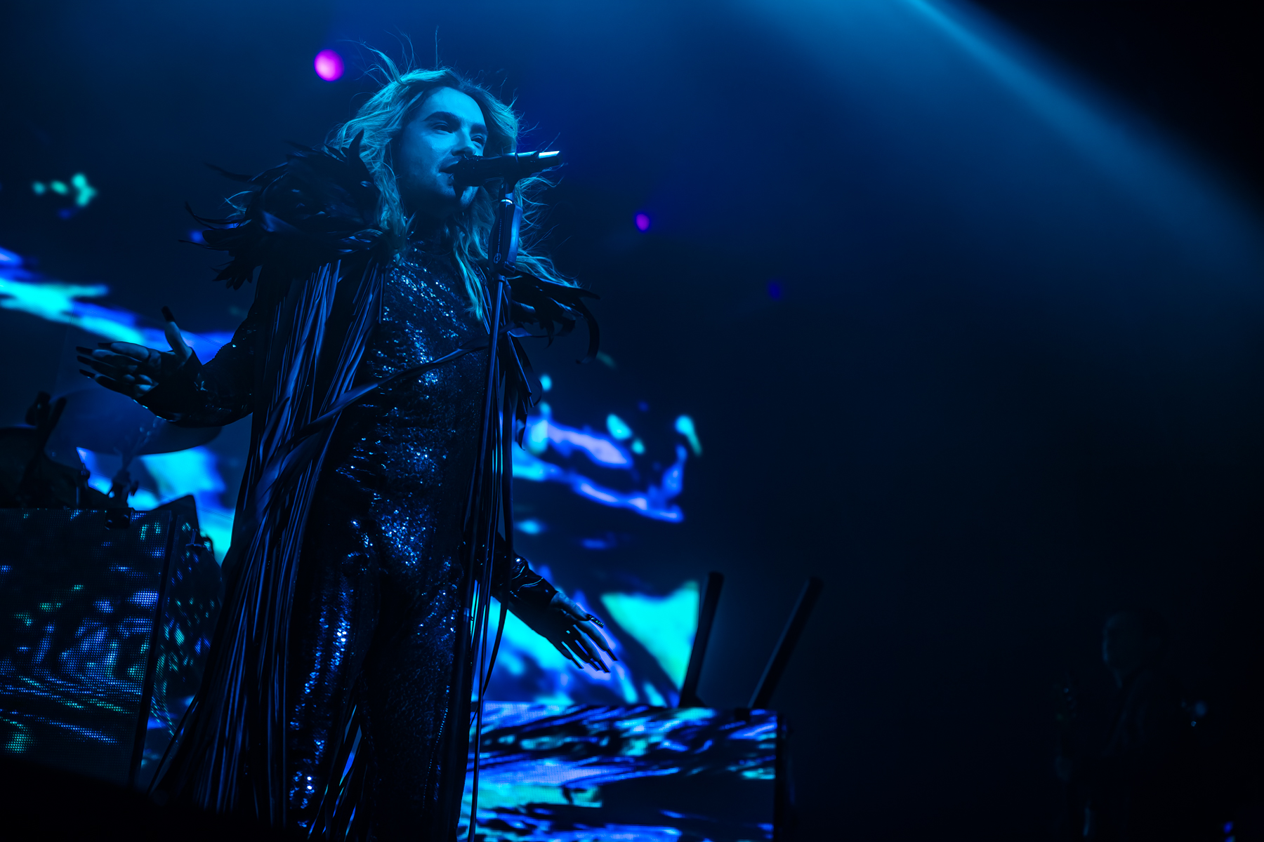 Tokio Hotel @ 013, picture 12, photographed by Dorien Goetschalckx - FrontView Magazine