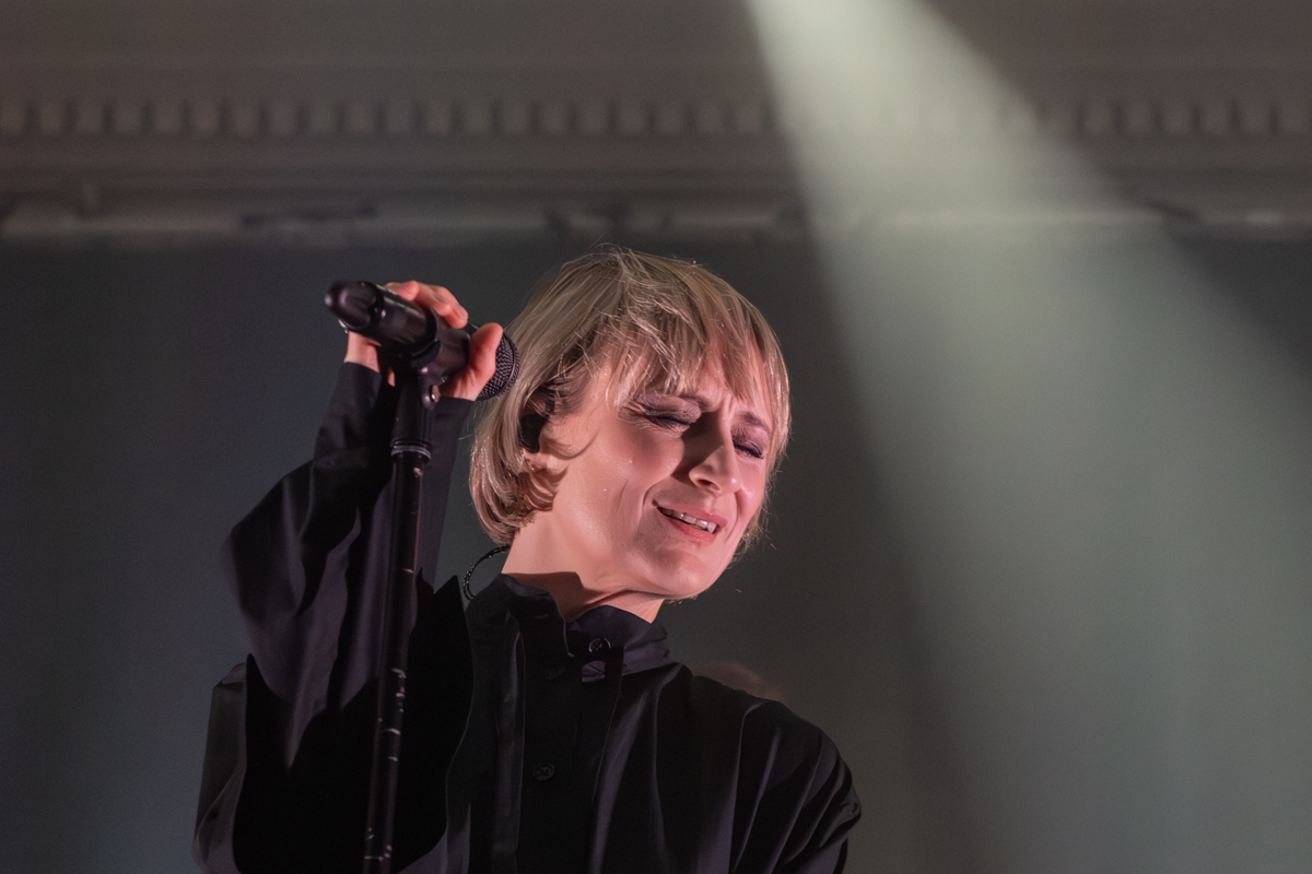 Hooverphonic @ De Casino, picture 12, photographed by Bart Janssens - FrontView Magazine