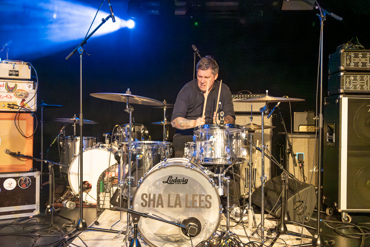 The Sha-La-Lees @ Trix, picture 5, photographed by Bart Janssens - FrontView Magazine