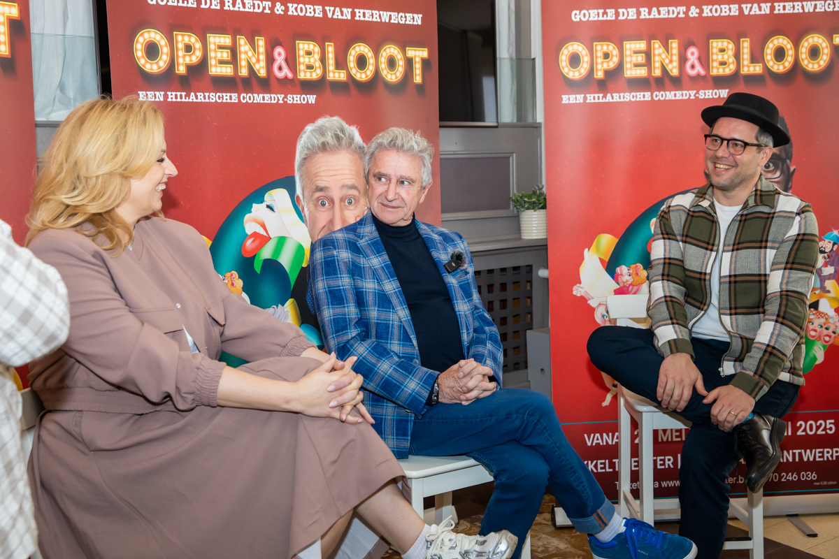 Presscall Open & Bloot @ Minerva Café, picture 10, photographed by Goele Bormans - FrontView Magazine