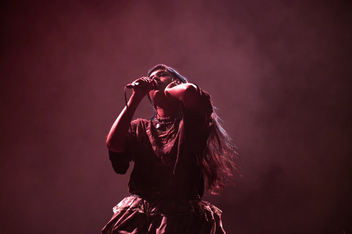 Ecca Vandal @ Sportpaleis, foto 2, foto's door Bart Janssens - FrontView Magazine