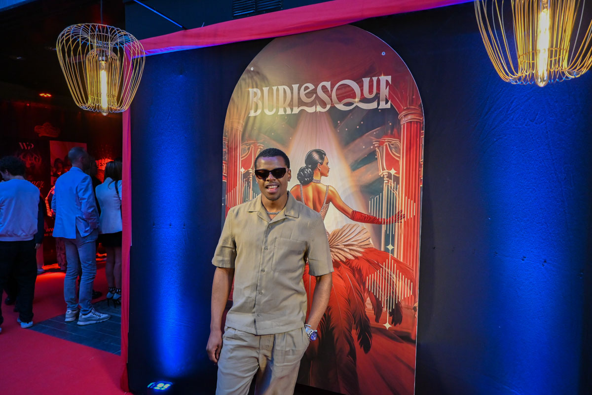 Rode Loper première Burlesque @ Witte Paard Blankenberge, picture 20, photographed by Peter Minnebo, Luc Lemmens - FrontView Magazine