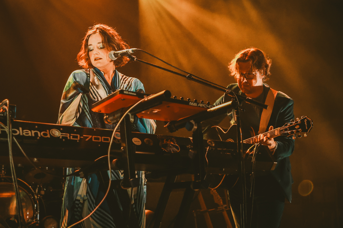 Anneke van Giersbergen en band Anneke van Giersbergen @ Poppodium Gebouw T, foto 42, foto's door Kitty van de Waart - FrontView Magazine