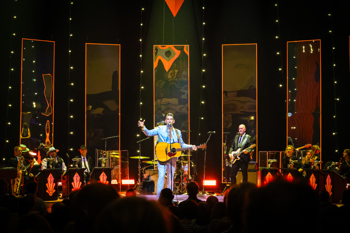 Danny Vera DNA Theater Tour @ Capitole Gent, foto 10, foto's door Kitty van de Waart - FrontView Magazine