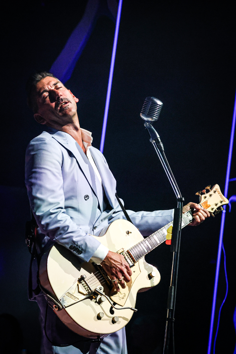 Danny Vera DNA Theater Tour @ Capitole Gent, foto 25, foto's door Kitty van de Waart - FrontView Magazine
