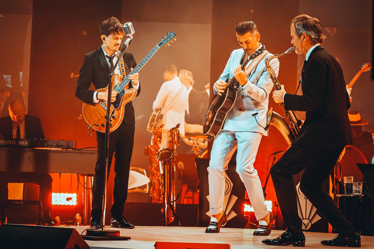 Danny Vera DNA Theater Tour @ Capitole Gent, foto 36, foto's door Kitty van de Waart - FrontView Magazine