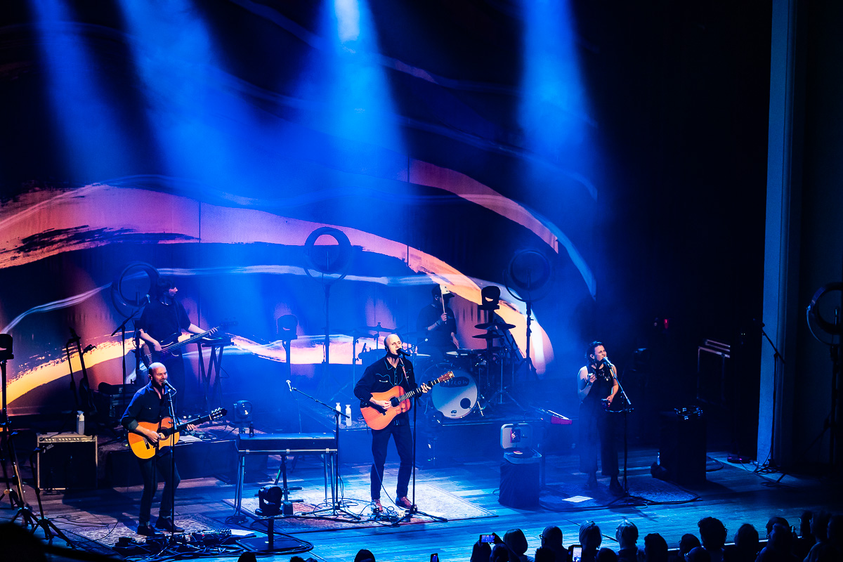 Milow Boy Made Out Of Stars @ De Roma, picture 26, photographed by Marc Verdonck - FrontView Magazine