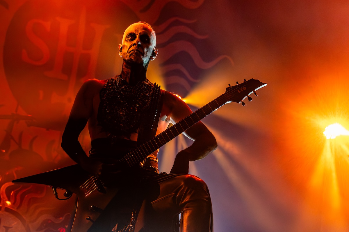 Behemoth @ 013, picture 10, photographed by Dorien Goetschalckx - FrontView Magazine