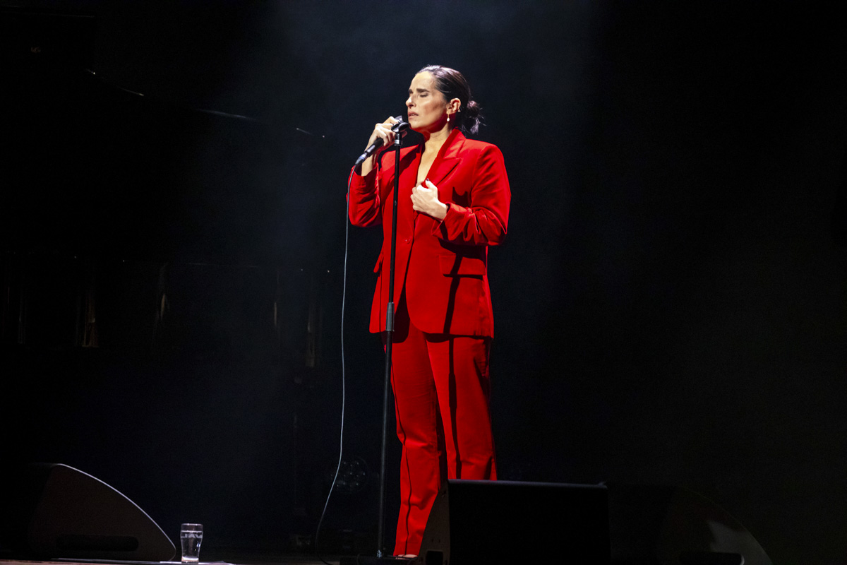 Cristina Branco Mãe @ De Roma, picture 9, photographed by dirk janssens - FrontView Magazine