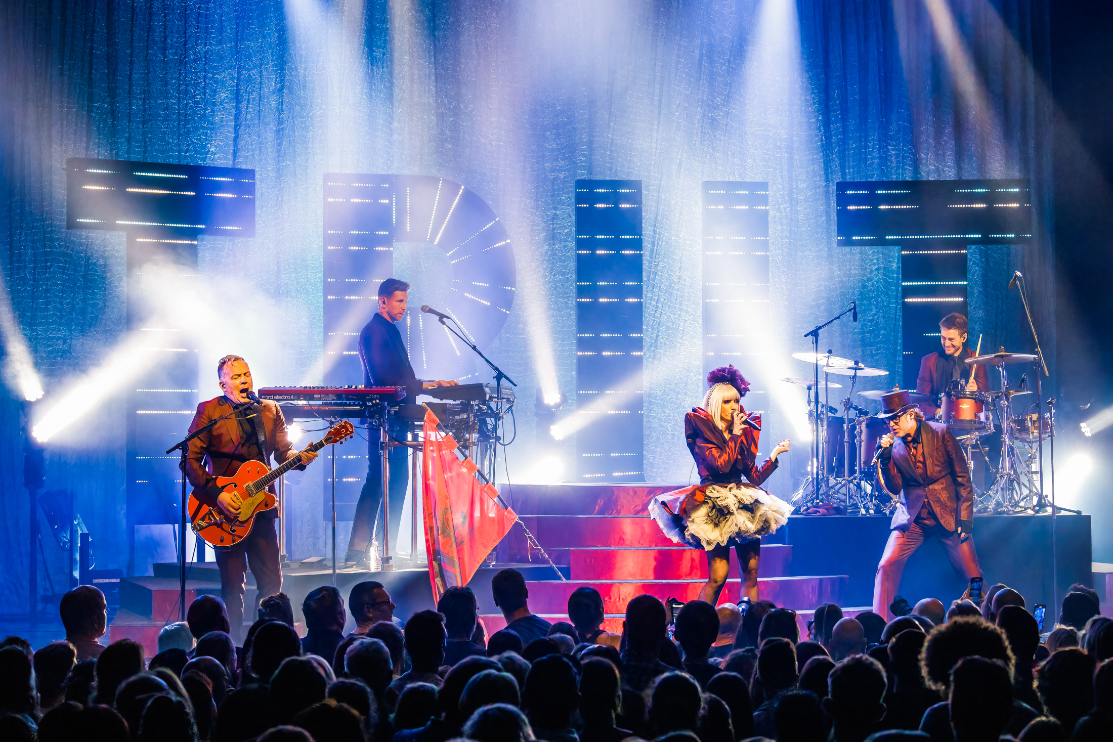 Les Truttes In concert, picture 9, photographed by Paul Jongeneelen - FrontView Magazine
