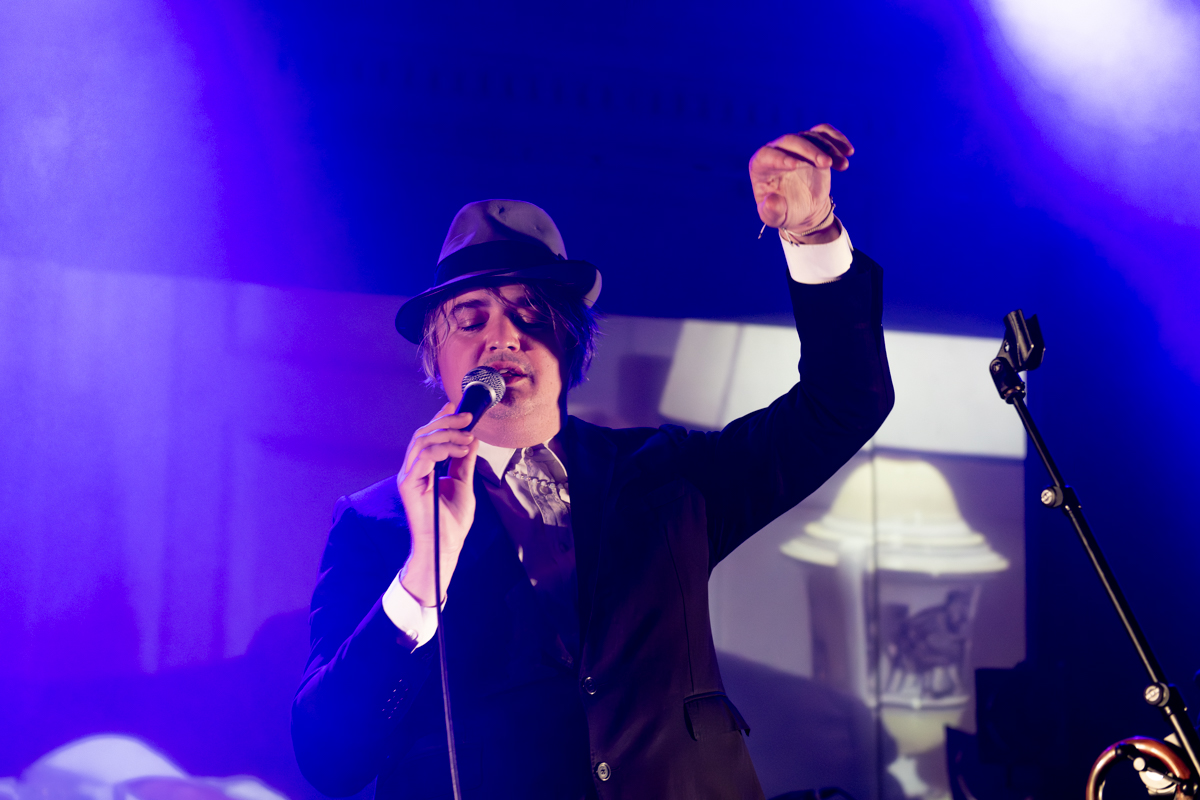 Peter Doherty @ De Casino, picture 20, photographed by Bart Janssens - FrontView Magazine