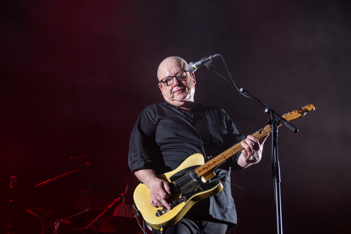 Pixies @ Lotto Arena, picture 2, photographed by Bart Janssens - FrontView Magazine