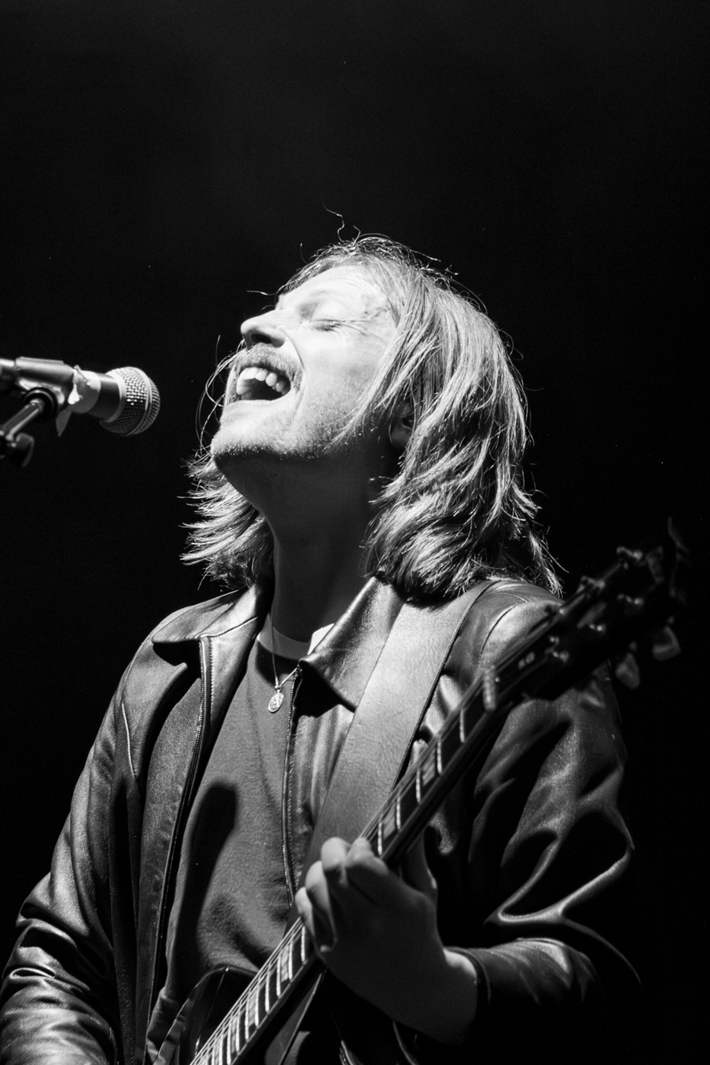 The Pale White @ Lotto Arena, picture 15, photographed by Bart Janssens - FrontView Magazine