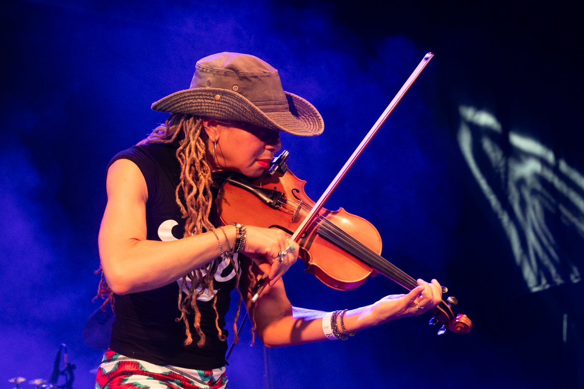 Halo Rider @ Roots & Roses Festival, picture 10, photographed by Koen Marcoen - FrontView Magazine