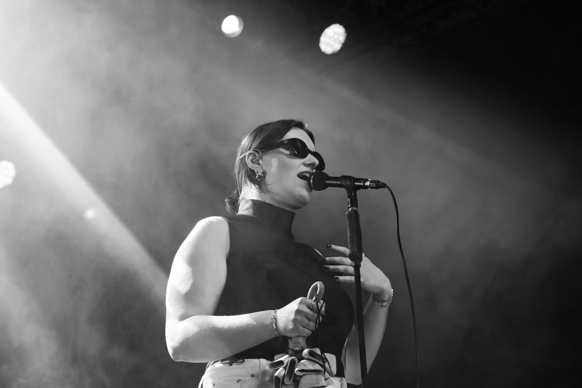 Harlem Lake @ Roots & Roses Festival, picture 3, photographed by Koen Marcoen - FrontView Magazine