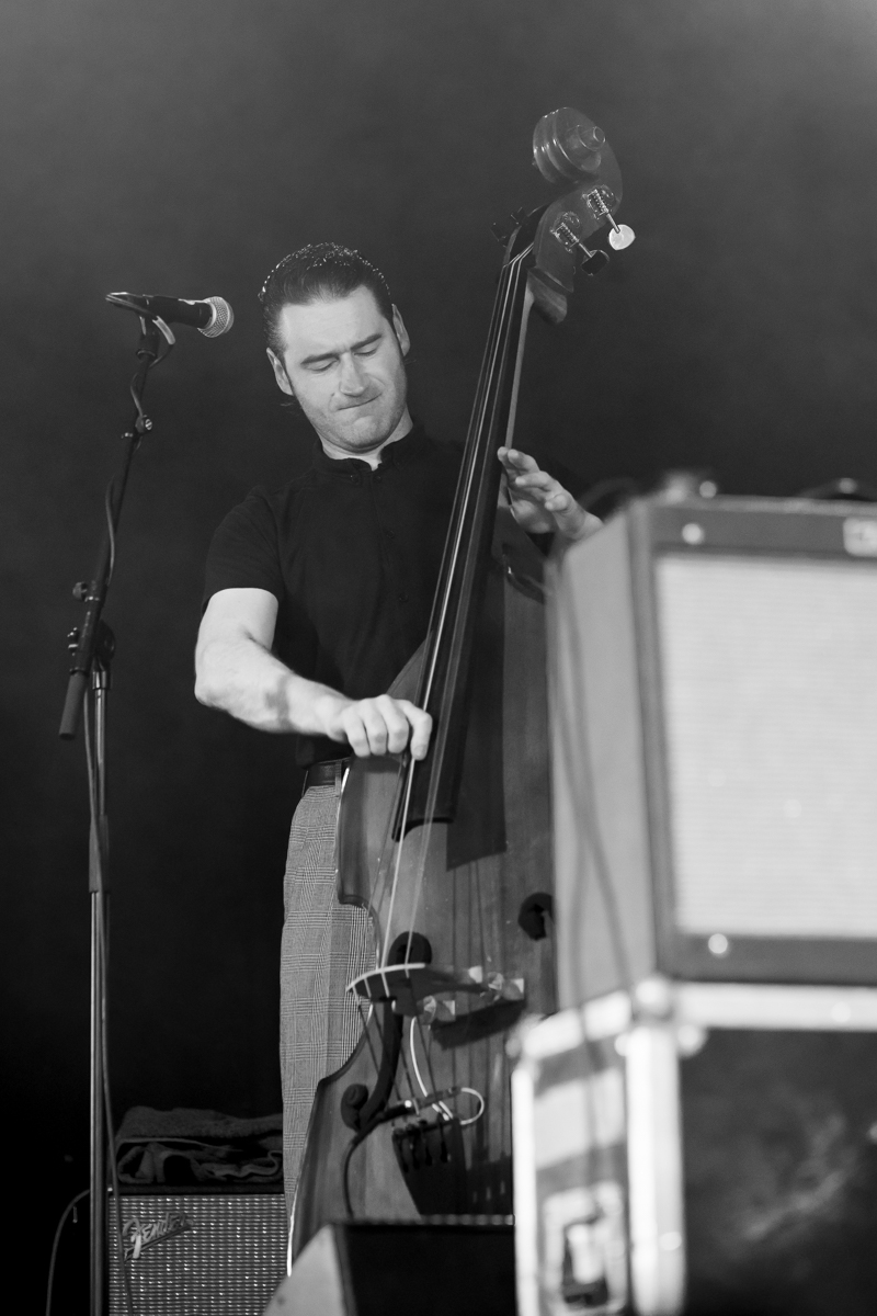 Rob Heron & The Tea Pad Orchestra @ Roots & Roses Festival, picture 5, photographed by Koen Marcoen - FrontView Magazine