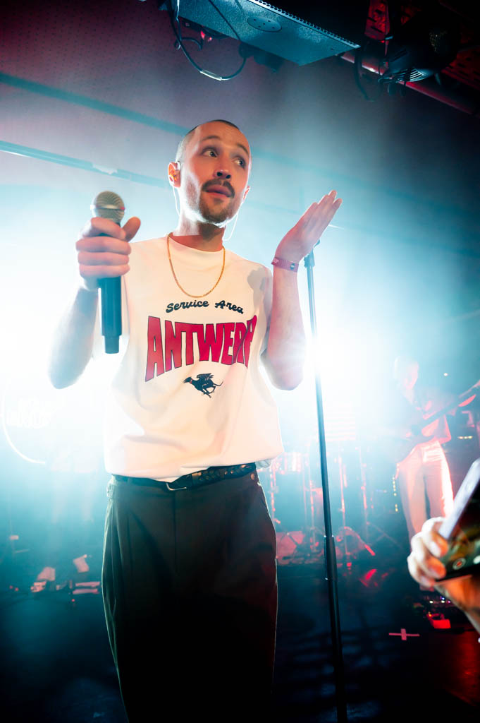 Abattoir Anvers & Friends @ 42u StuBru, picture 19, photographed by Gert Daemen - FrontView Magazine