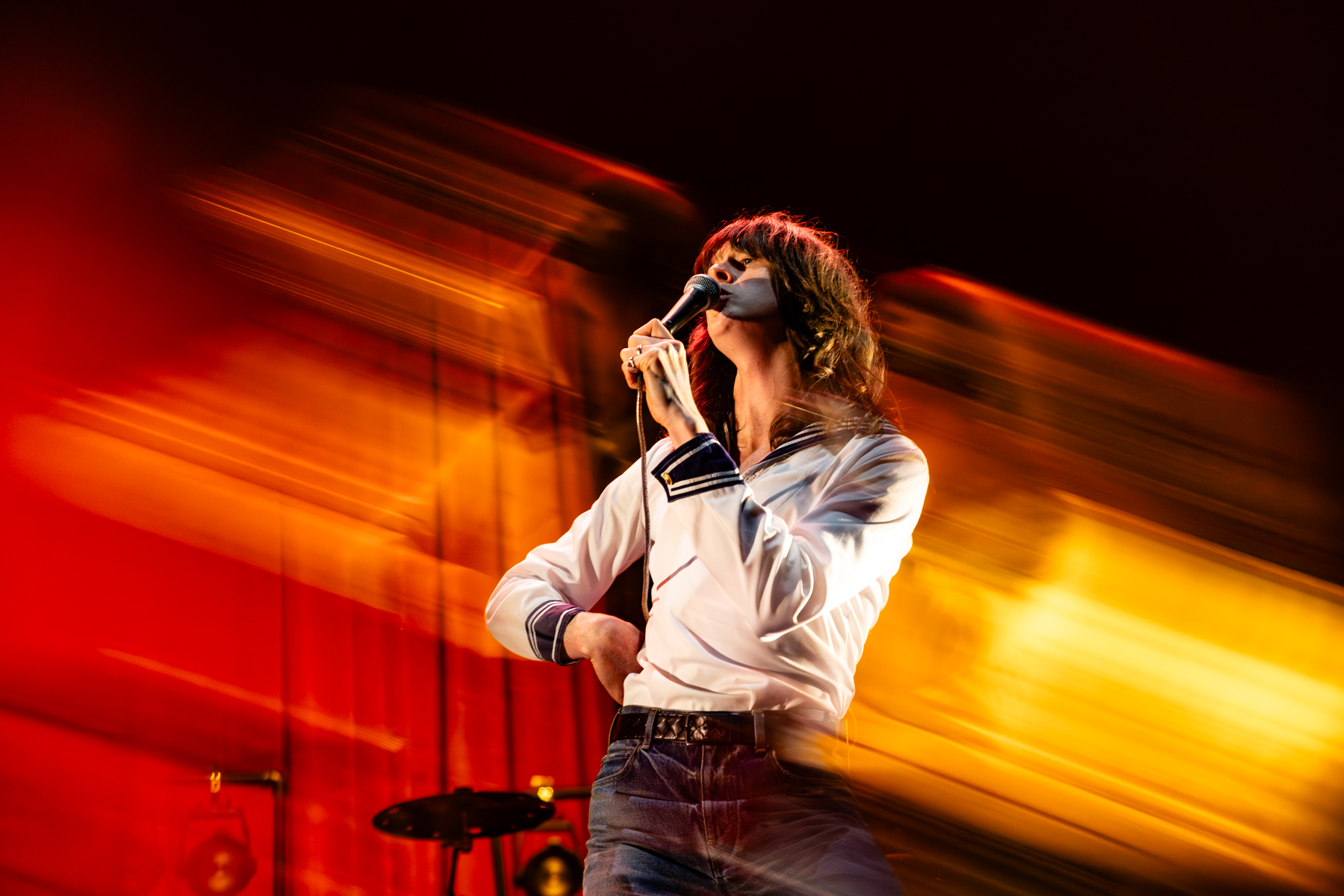 Blossoms @ Lotto Arena, picture 3, photographed by Dorien Goetschalckx - FrontView Magazine
