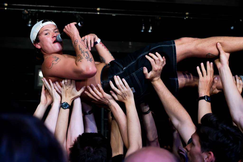 Stone @ 42u Stubru, picture 10, photographed by Gert Daemen - FrontView Magazine