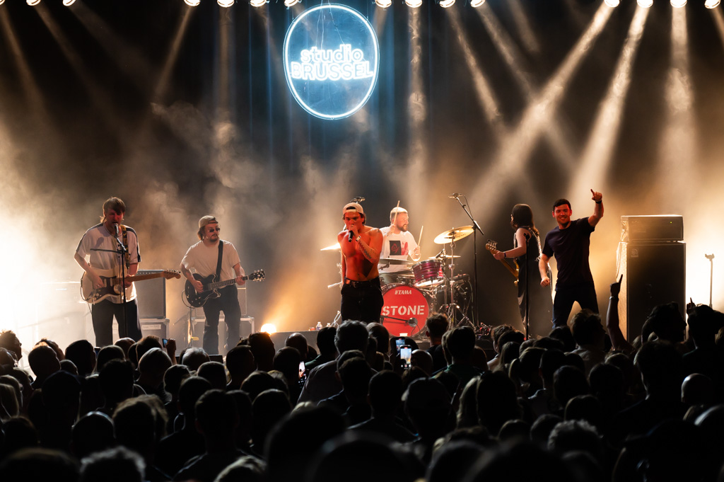 Stone @ 42u Stubru, picture 12, photographed by Gert Daemen - FrontView Magazine